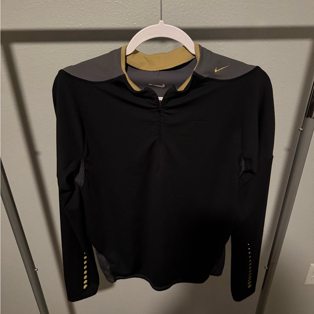 2005 Nike Mobius Sphere Longsleeve Designed by Tony Spackman